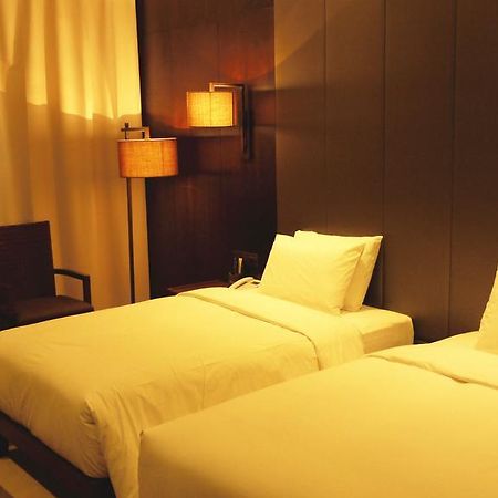 גואנגג'ואו XI Yu Hotel מראה חיצוני תמונה