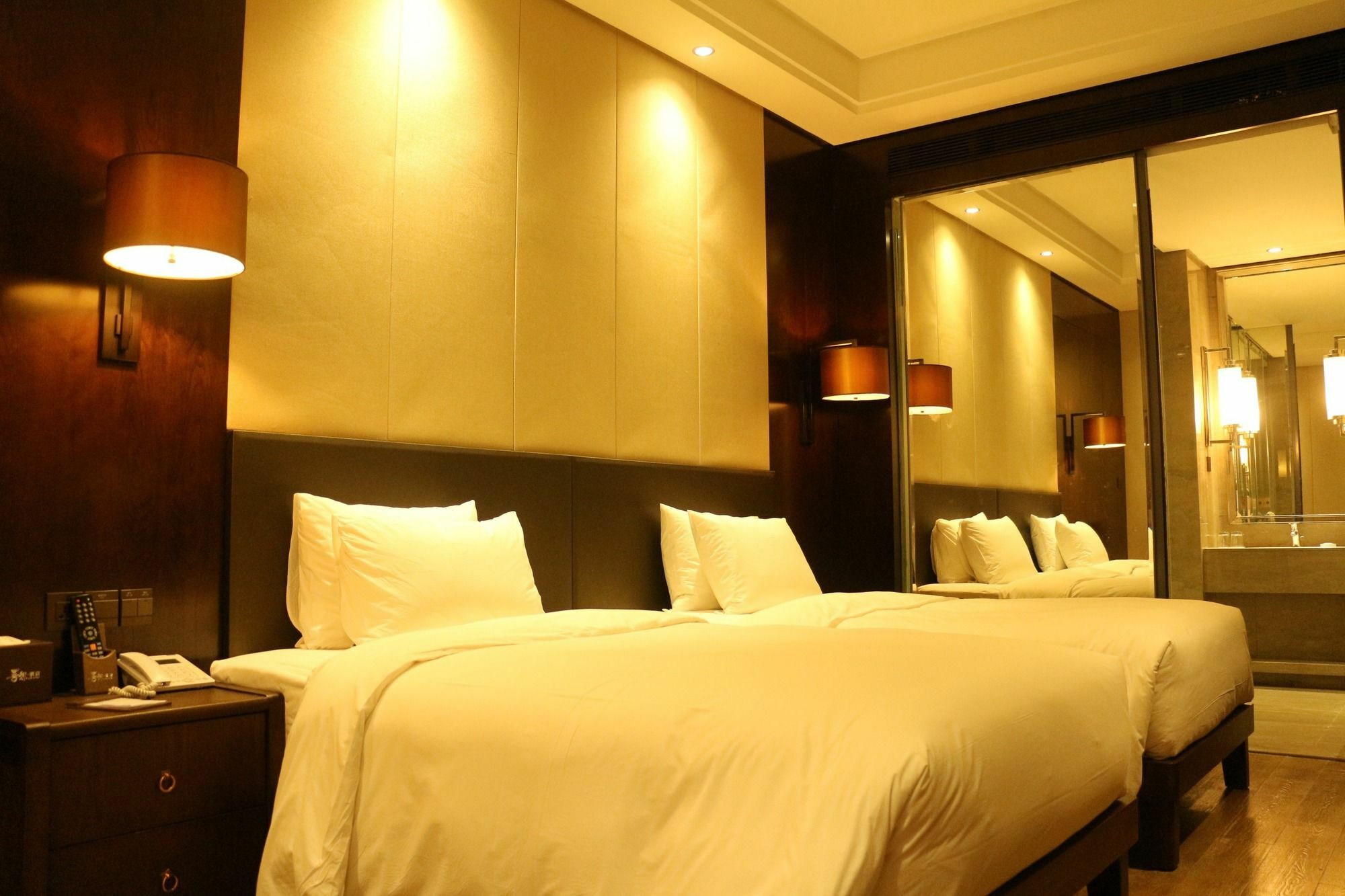 גואנגג'ואו XI Yu Hotel מראה חיצוני תמונה